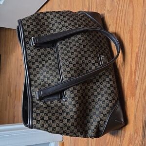 ✨SOLD✨Liz Claiborne Large Purse Handbag Snap Closure Tote, Geometric Brown,
